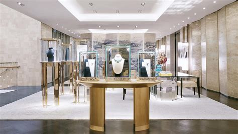 lvmh jewelry company